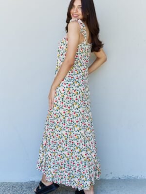 in-the-garden-ruffle-floral-maxi-dresstrendsimodsoul-contemporary-womens-clothing-560486.jpg